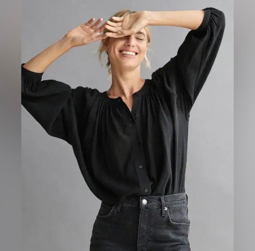 Jenni Kayne Long Sleeve Willow Blouse Black Size Medium NWT